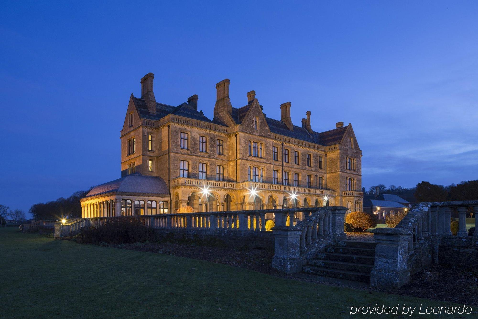 Walton Hall Hotel & Spa By Sunday Wellesbourne Extérieur photo